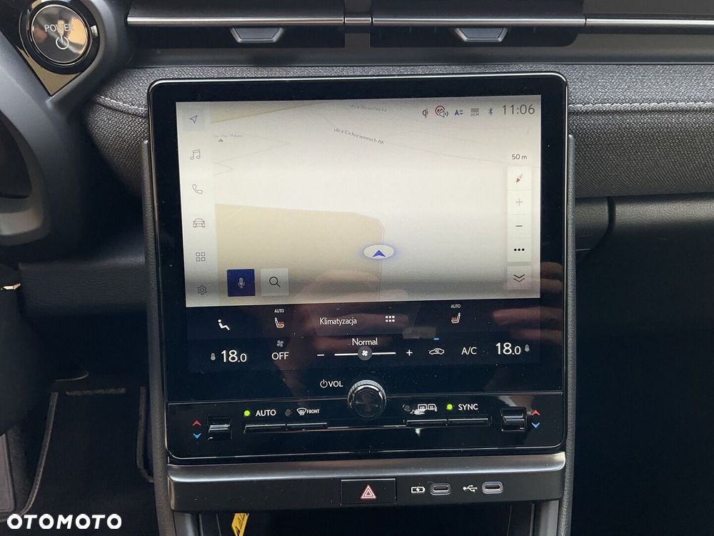 Lexus LBX 1.5 Hybrid - 27