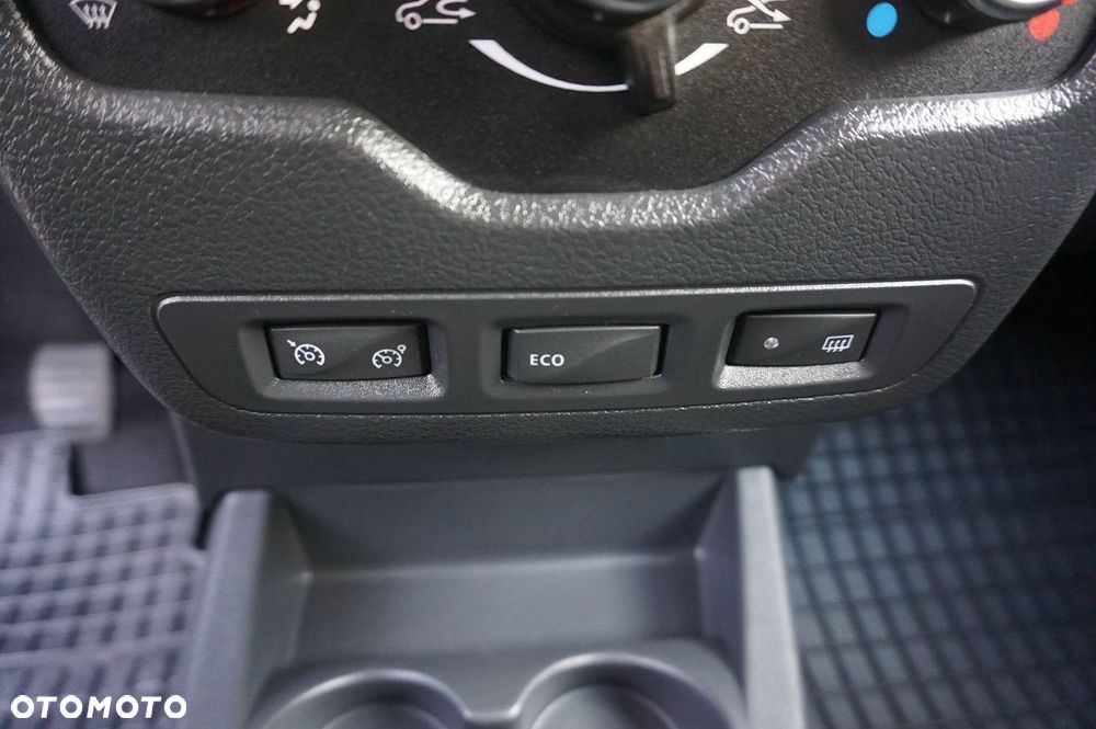 Dacia Dokker 1.6 SCe Stepway - 14