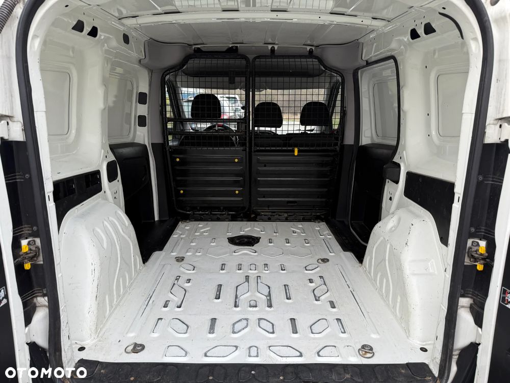 Fiat Doblo - 11
