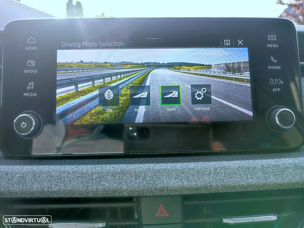 Skoda Kamiq 1.0 TSI Style DSG - 13