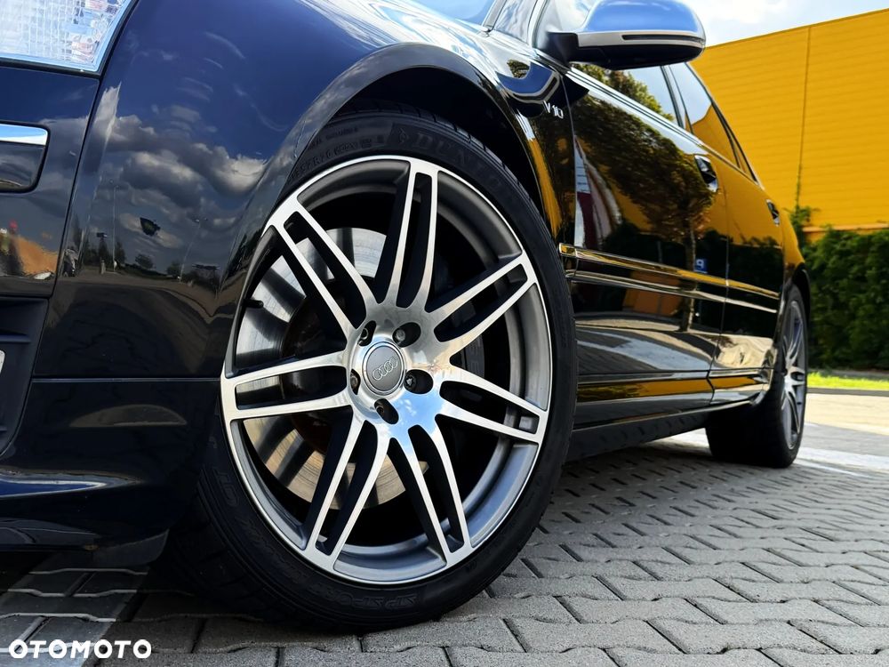 Audi S8 5.2 FSI Quattro - 9