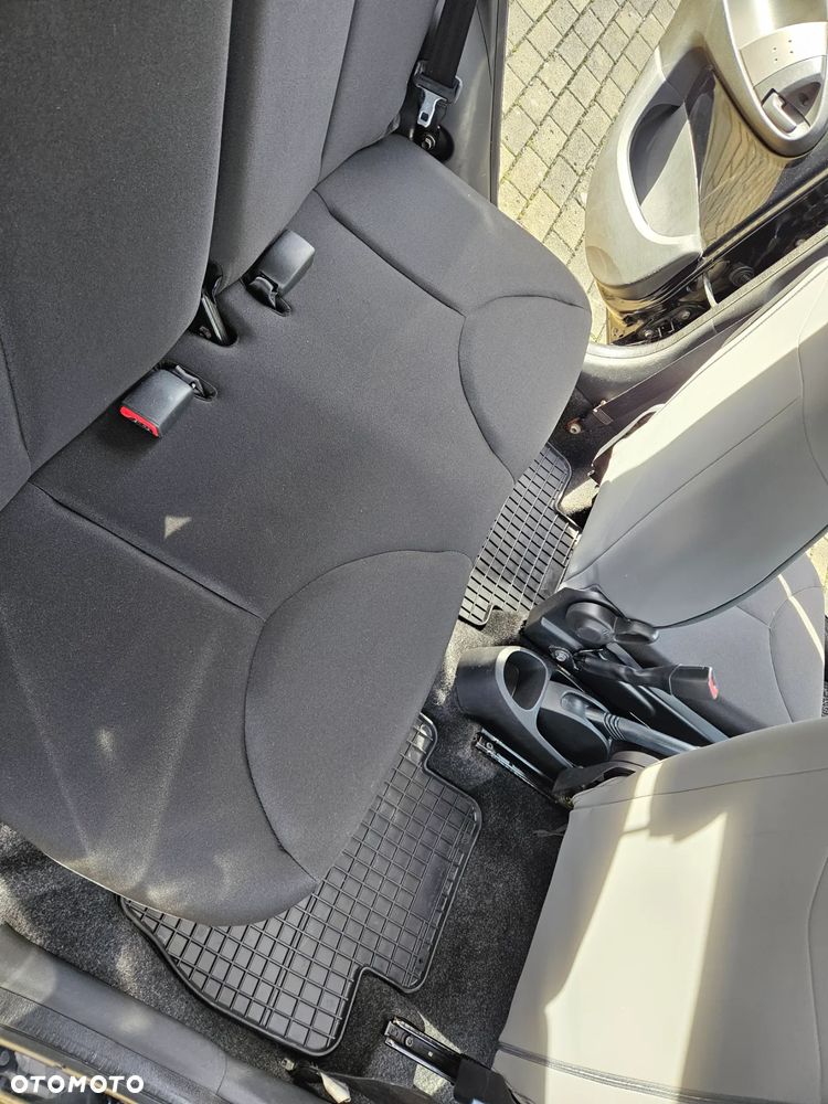 Toyota Aygo 1.0 VVT-i - 25