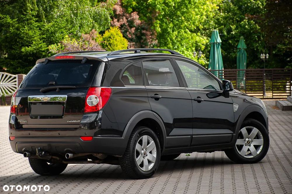 Chevrolet Captiva 2.4 2WD 7 Sitzer LS - 11
