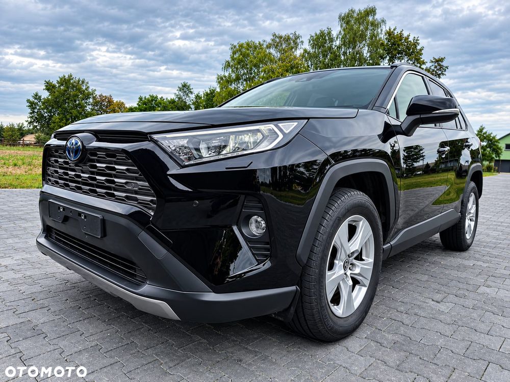 Toyota RAV4 - 6