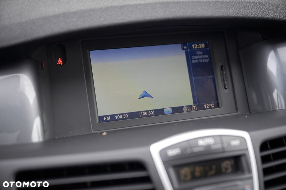 Renault Laguna ENERGY dCi 130 FAP Start & Stop Paris - 36