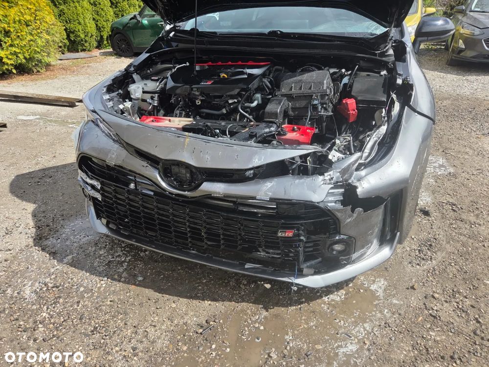 Toyota GR Corolla - 14