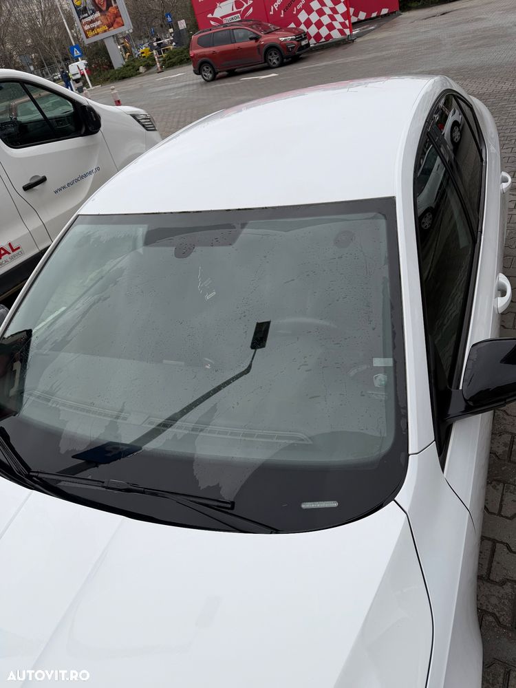 Skoda Octavia 2.0 TDI DSG RS - 7