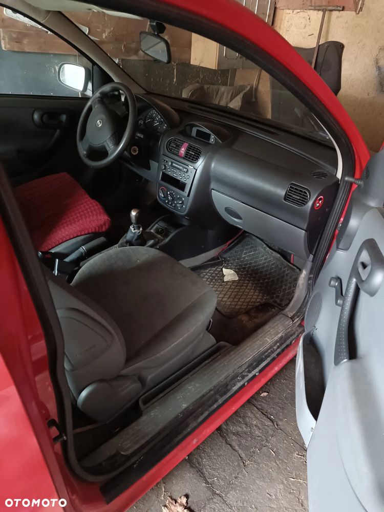 Opel Corsa - 3