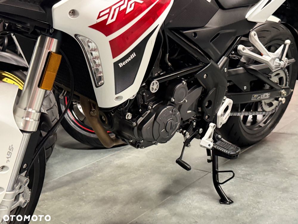 Benelli TRK 251 - 36