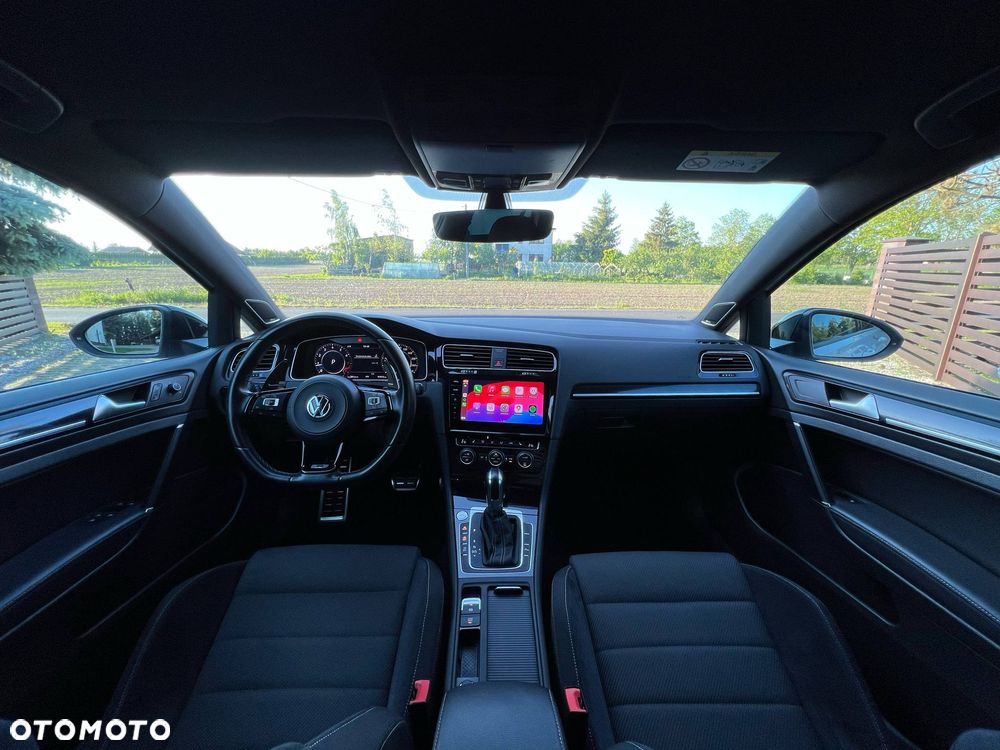 Volkswagen Golf - 15