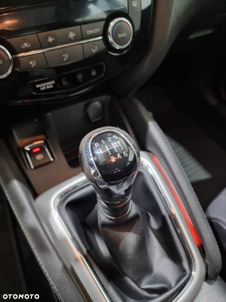 Nissan Qashqai - 19