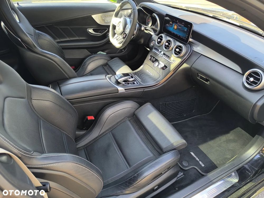 Mercedes-Benz Klasa C 63 AMG 9G-TRONIC - 20