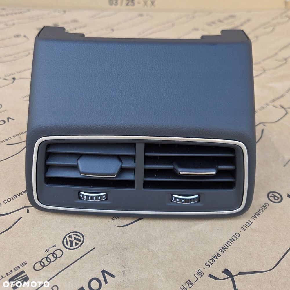 AUDI A6 S6 RS6 A7 S7 RS7 C8 4K KRATKA NAWIEWU TYŁ TYLNA 4K0819203D - 1