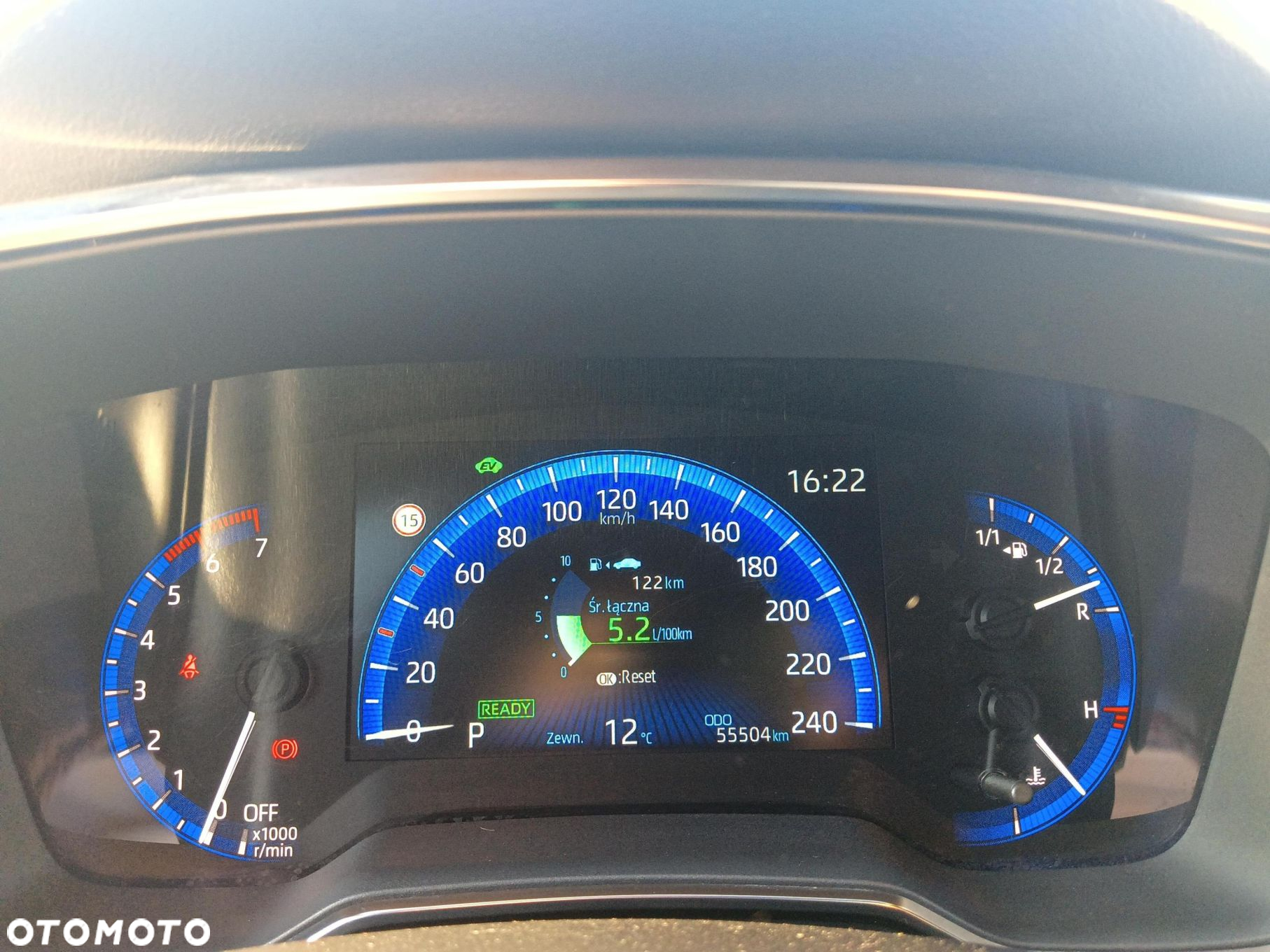 Toyota Corolla - 16