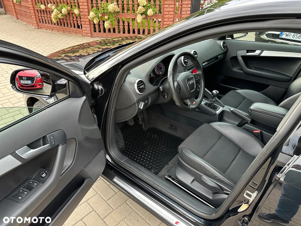 Audi A3 Sportback - 6