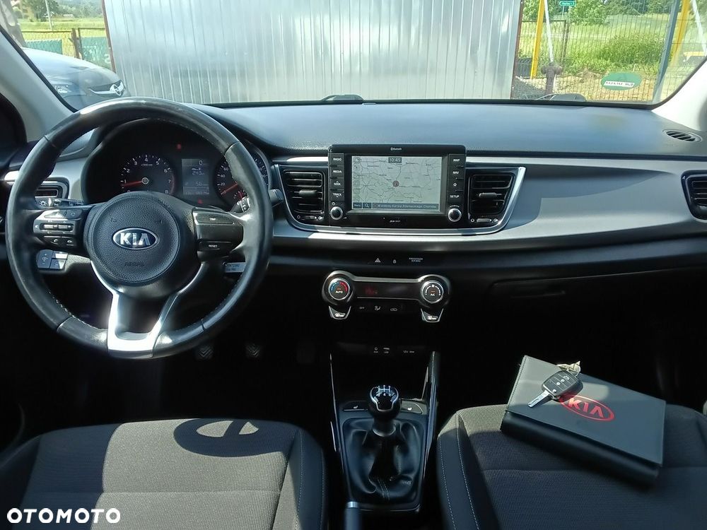 Kia Rio - 8