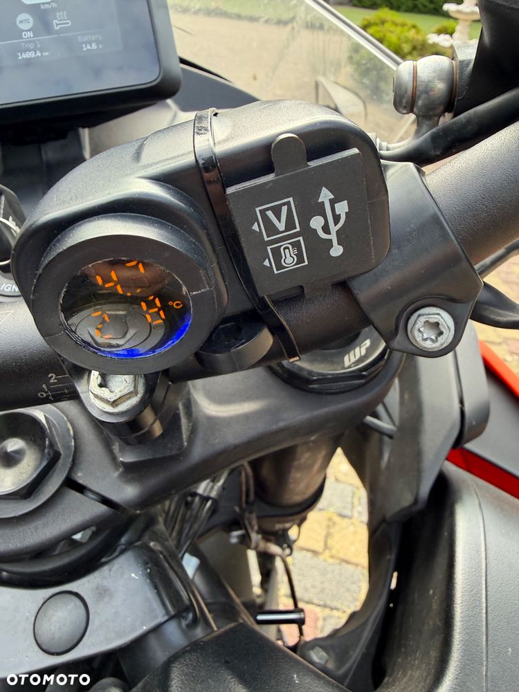 KTM Adventure 890 - 9