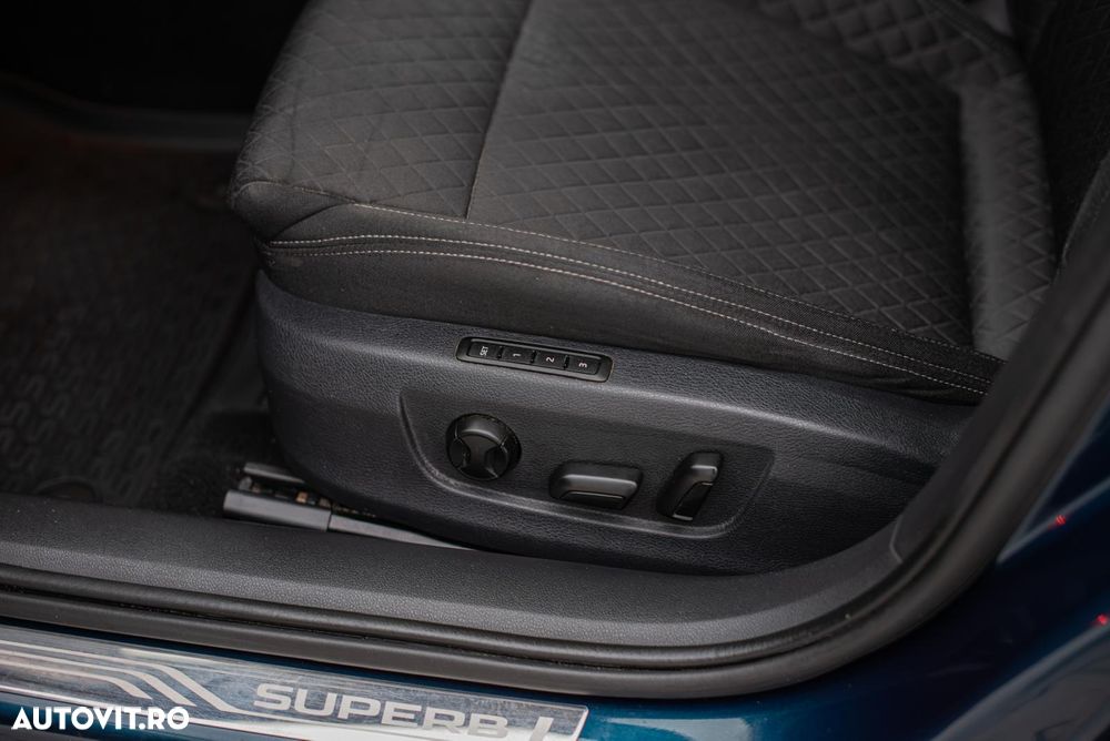 Skoda Superb 2.0 TDI DSG Active - 9