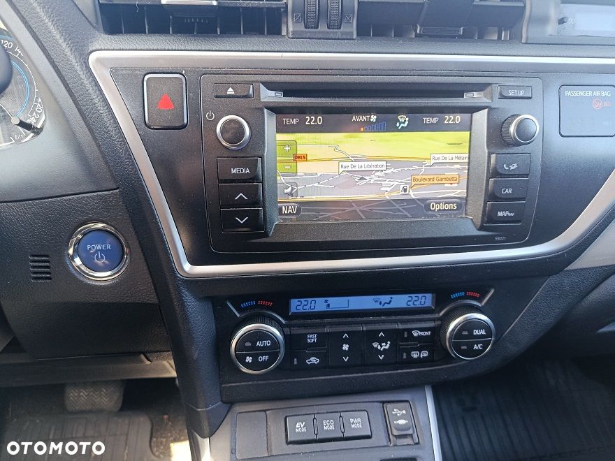 Toyota Auris - 9