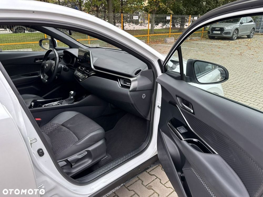 Toyota C-HR 1.8 Hybrid GPF Style - 16