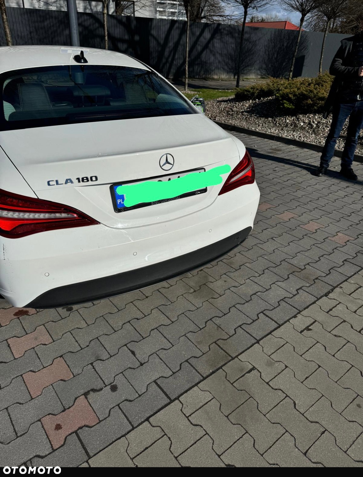 Mercedes-Benz CLA 180 7G-DCT - 2
