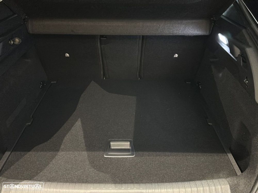 Peugeot 3008 1.6 Plug-in Hybrid Allure e-DCS7 - 6
