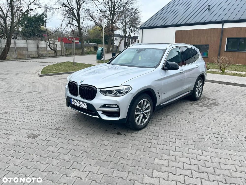 BMW X3 xDrive30i Luxury Line - 1