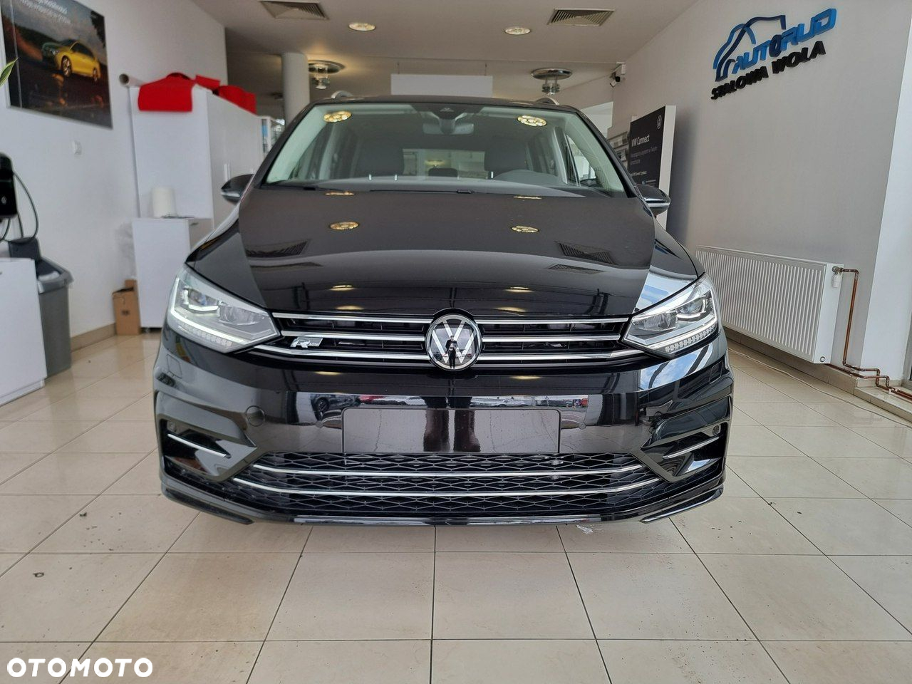 Volkswagen Touran - 3
