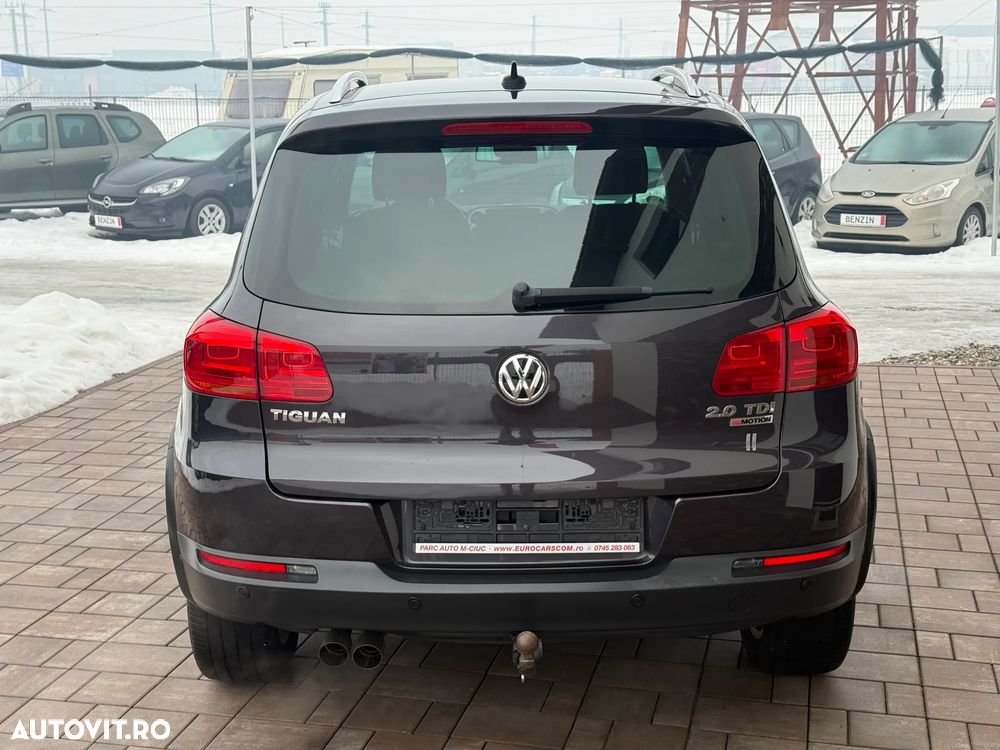 Volkswagen Tiguan - 5
