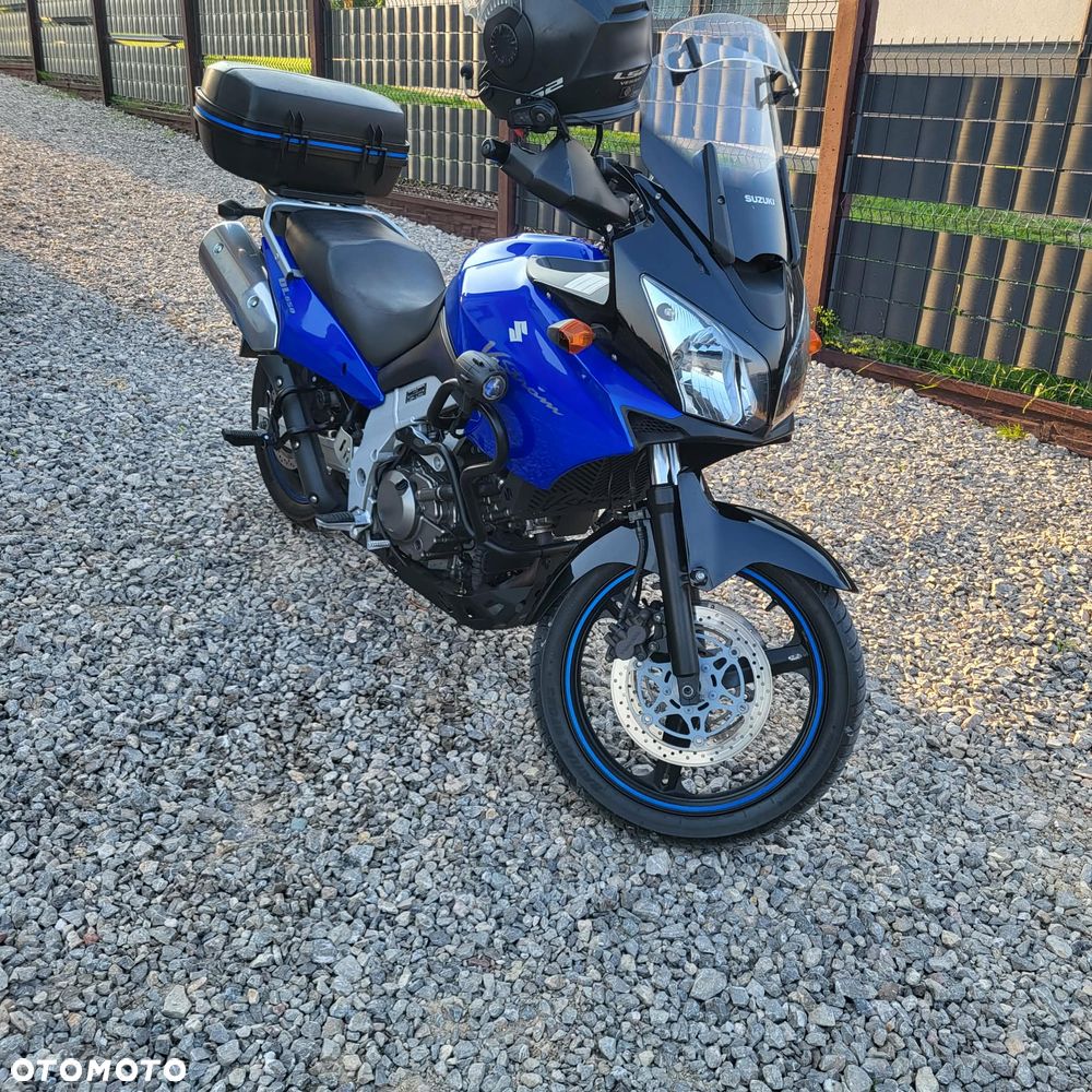 Suzuki V-STROM - 1