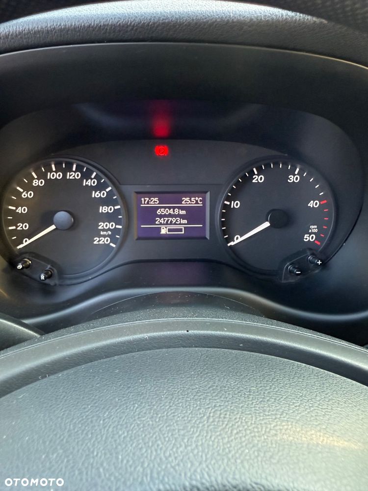 Mercedes-Benz Vito - 9