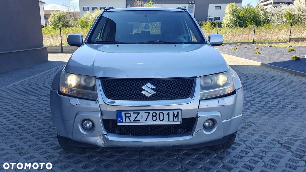 Suzuki Grand Vitara 2.0 De Luxe - 7