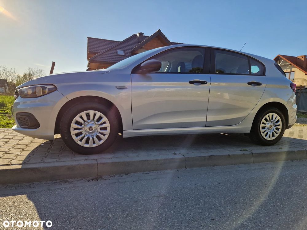 Fiat Tipo 1.4 T-Jet 16v Easy - 3