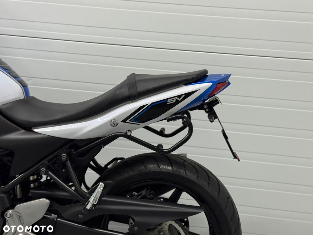 Suzuki SV - 16