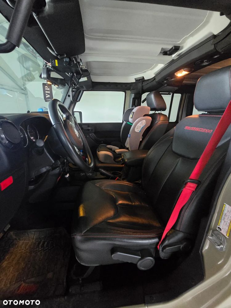 Jeep Wrangler 3.6 Unlim Rubicon - 8