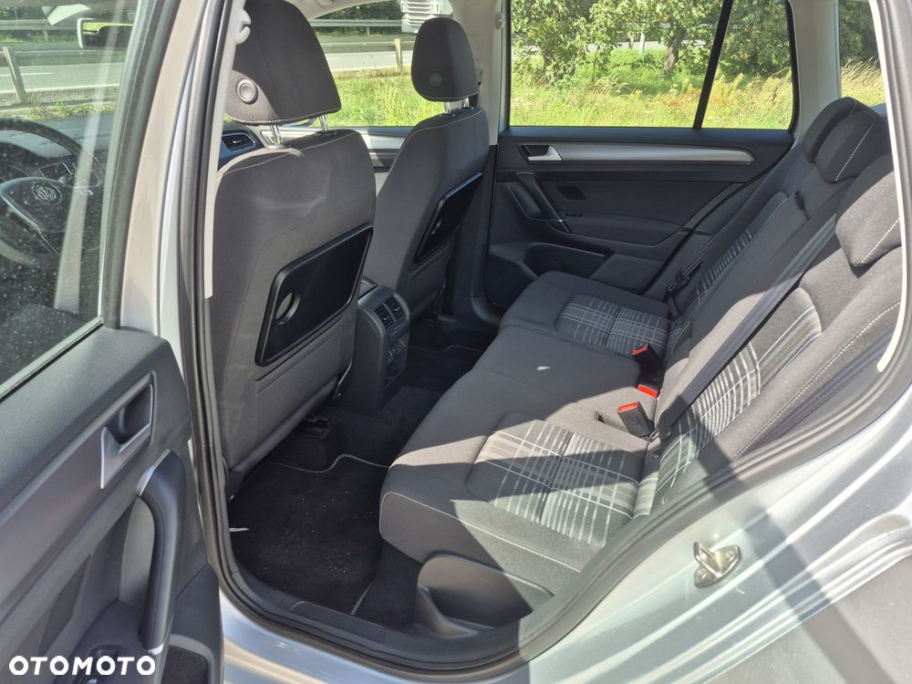 Volkswagen Golf - 7