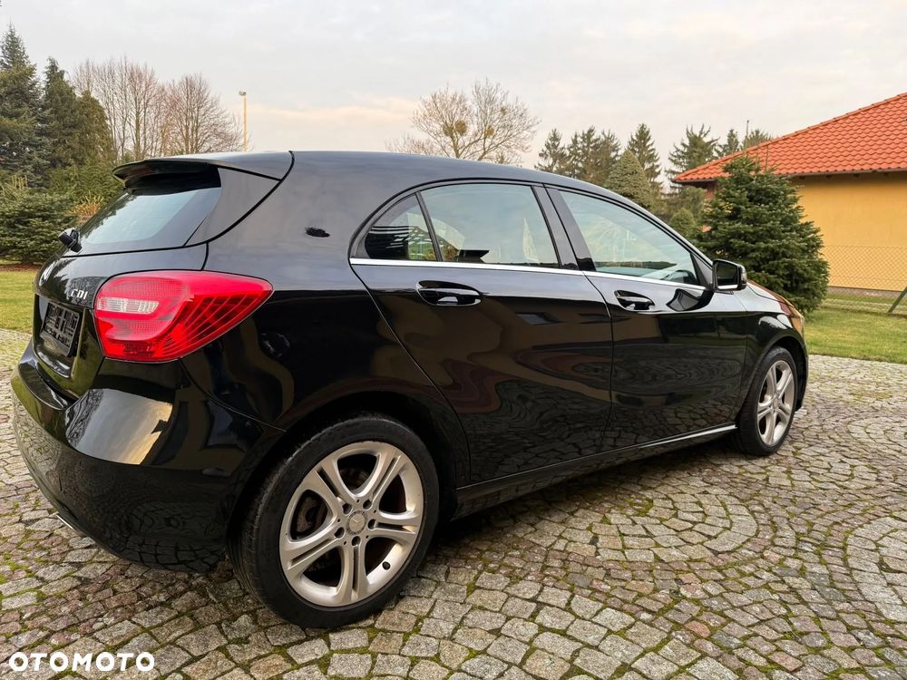 Mercedes-Benz Klasa A 180 d Activity Edition - 8