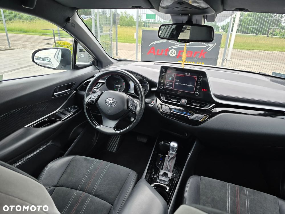 Toyota C-HR 1.8 Hybrid GPF GR Sport - 24