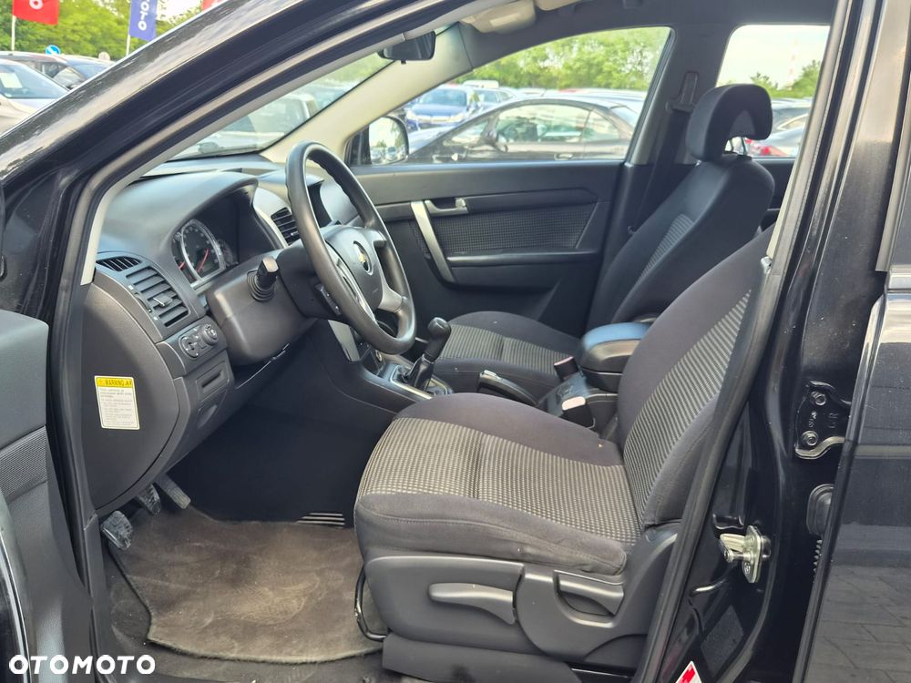 Chevrolet Captiva 2.4 4WD 7 Sitzer LT - 11