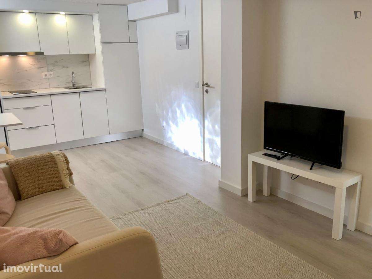 Estúdio - localizado em Carcavelos Lisbon - Grande imagem: 4/17