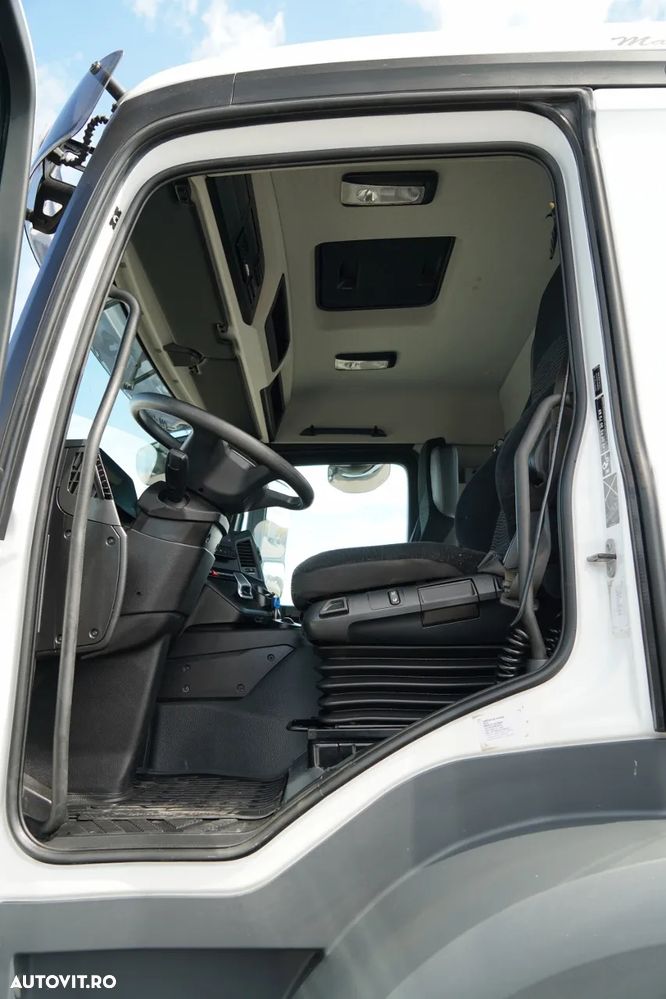 Mercedes-Benz AROCS 3540 / POMPĂ 9M3 / 8x4 / BETONĂ / AUTOMATĂ / SCHWING STETTER / 100% PNEURI / CAMERA - 26