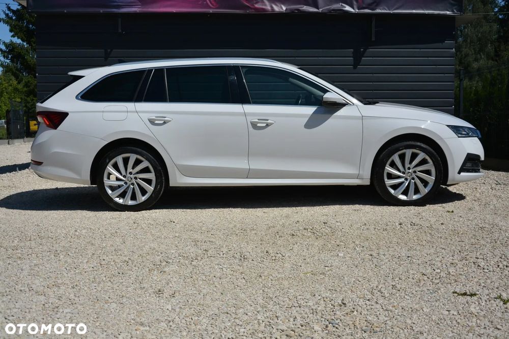 Skoda Octavia 2.0 TDI 4x4 Style DSG - 9