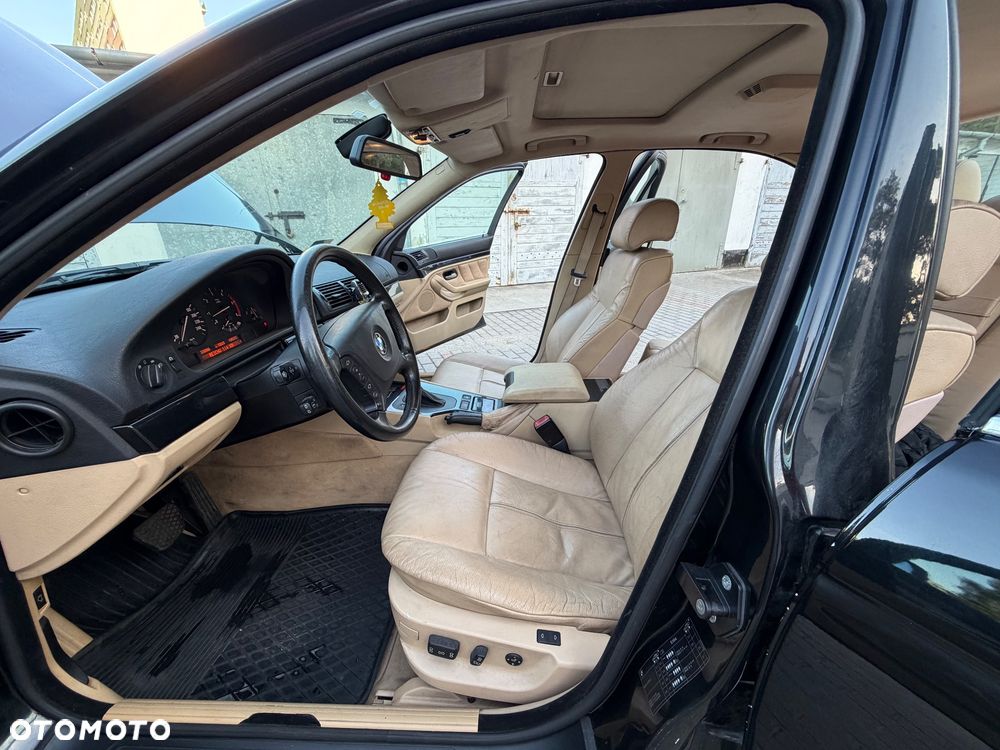 BMW Seria 5 - 8