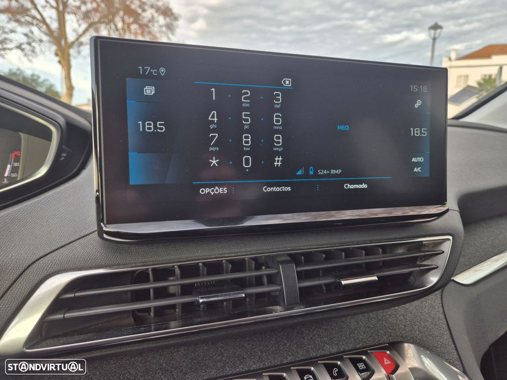 Peugeot 3008 1.5 BlueHDi Allure Pack - 23