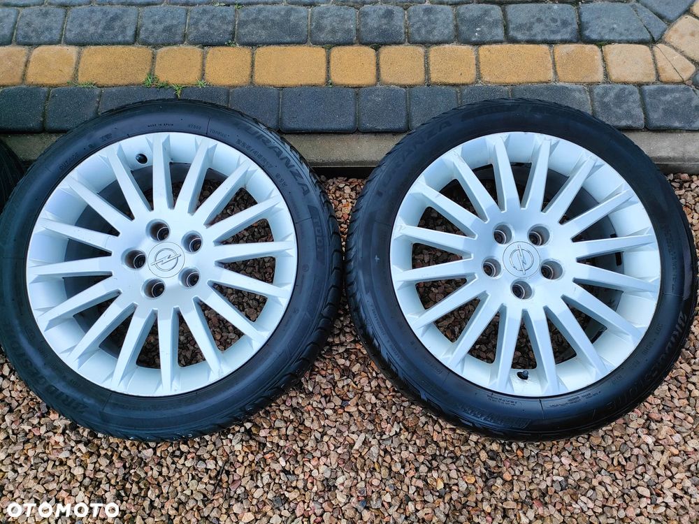 Opel Astra H Zafira B Alufelgi 17" 5X110 7Jx17H2 ET41 - 5