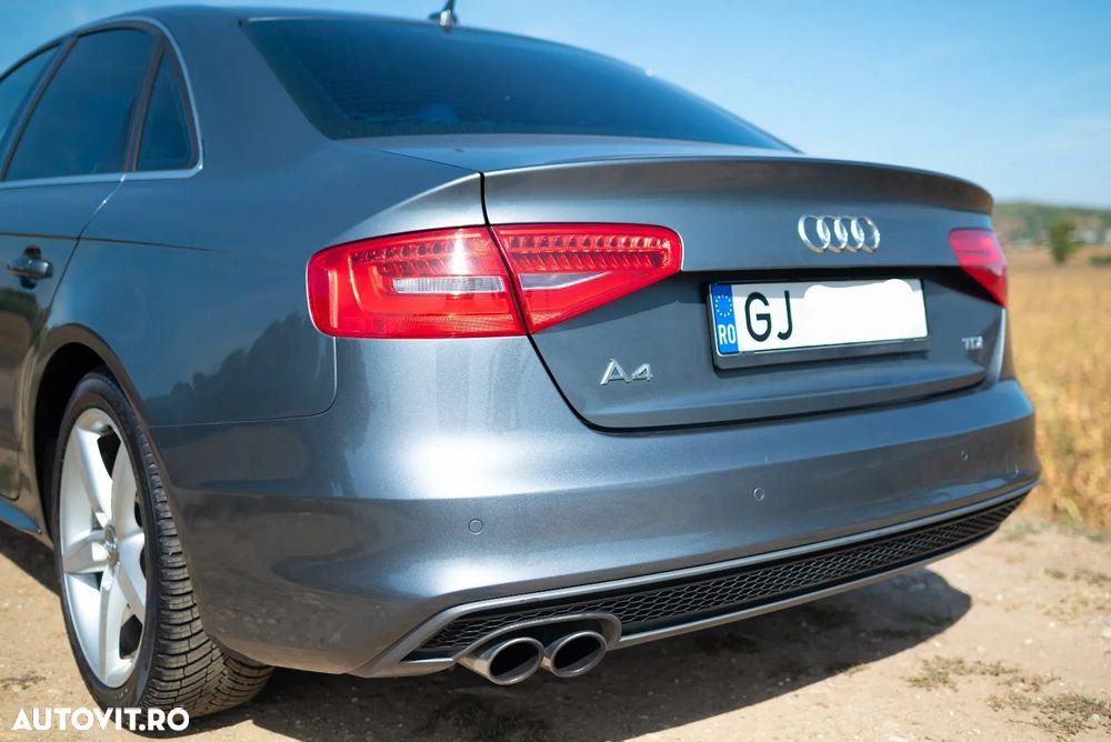 Audi A4 2.0 TDI DPF S line Sportpaket - 6