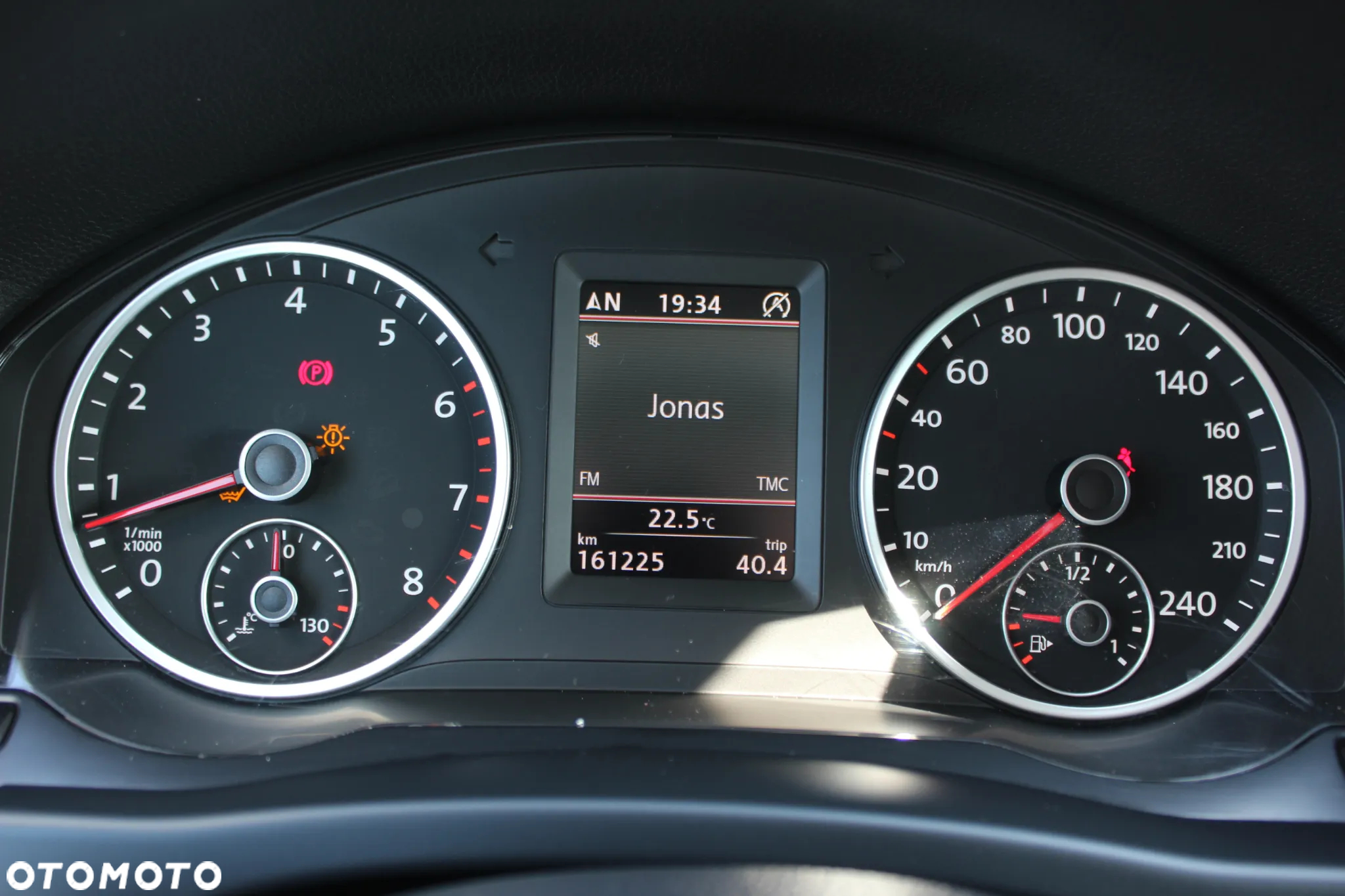Volkswagen Tiguan 1.4 TSI Perfectline - 16