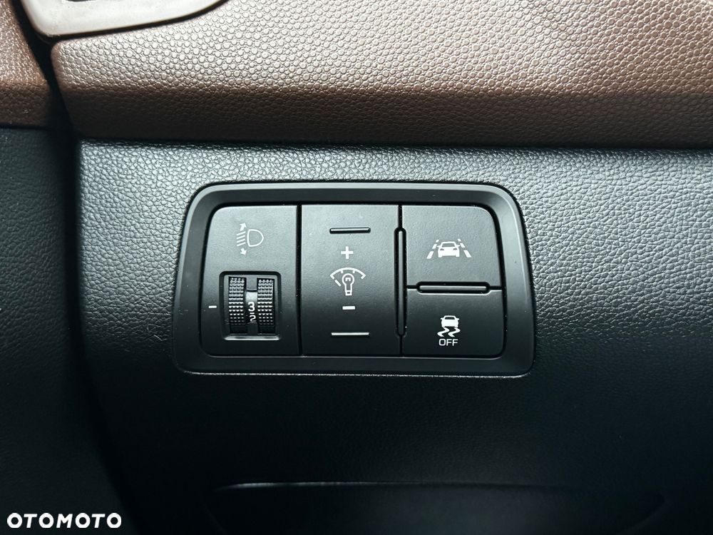 Hyundai i20 blue 1.2 Classic - 12