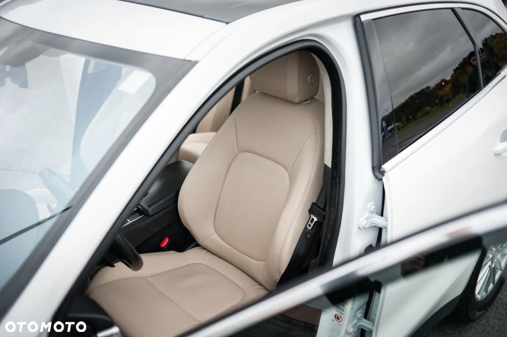 Jaguar F-Pace P250 AWD - 23