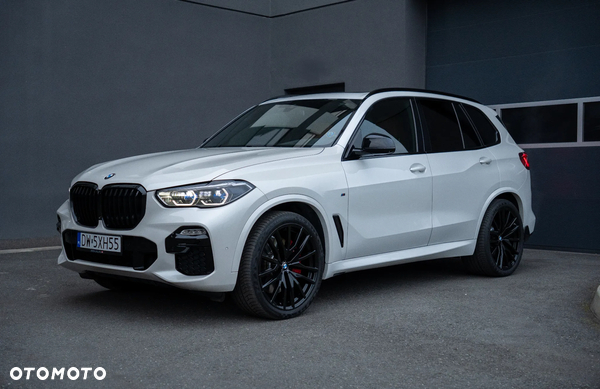 BMW X5 M M50i
